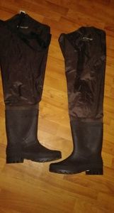 waders size 8
